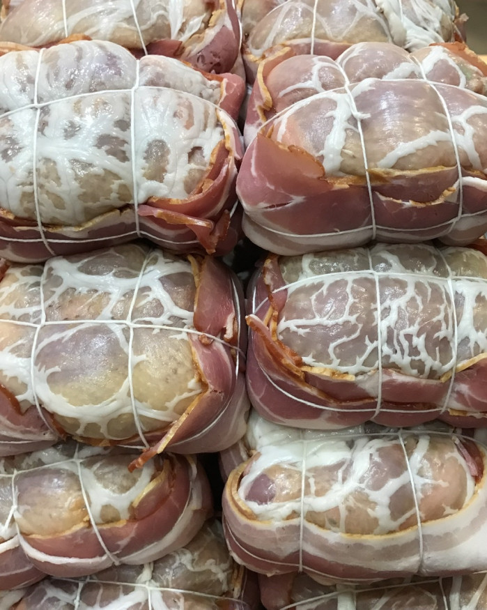 Caille sans os farcie aux morilles 