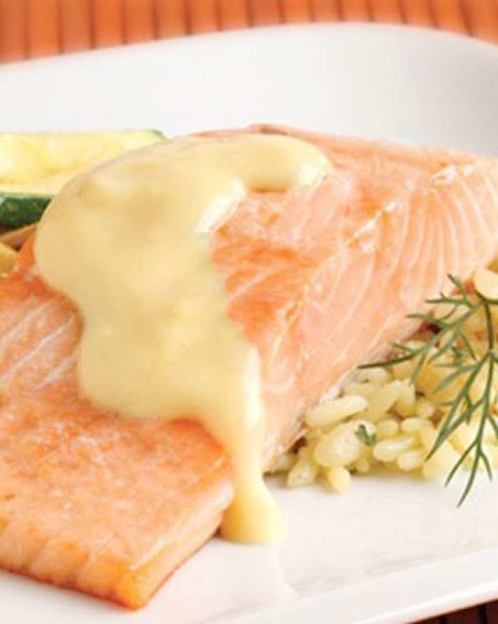 Pavé de saumon au beurre blanc