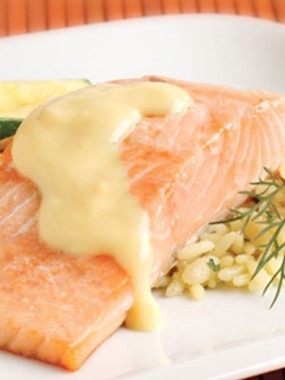 Pavé de saumon au beurre blanc